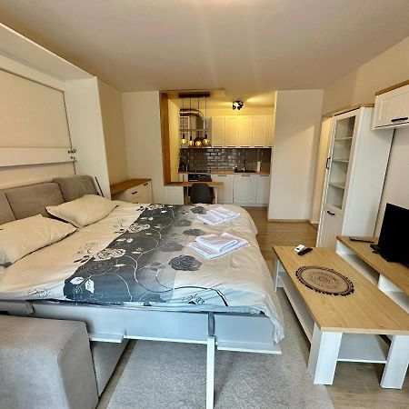 Allegro Home, Apartment By Lmg Sofia Luaran gambar