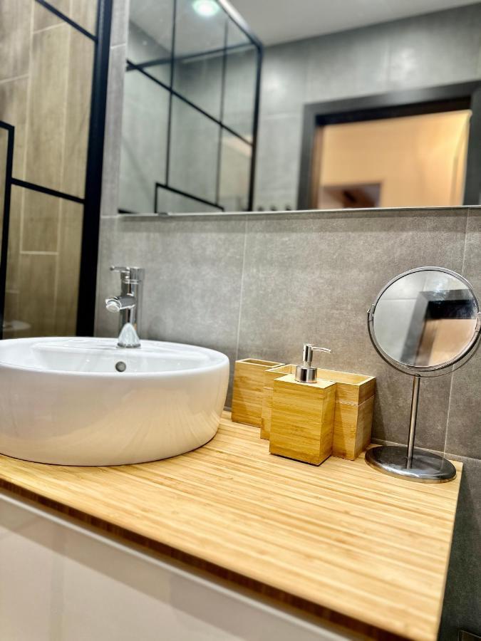 Allegro Home, Apartment By Lmg Sofia Luaran gambar